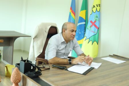 Prefeito Irlando é gestor que mais concedeu aumento aos servidores