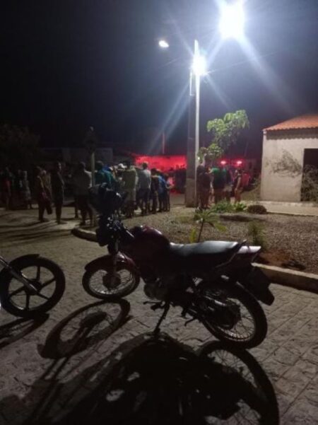 Duas mulheres são assassinadas a tiros em Calumbi