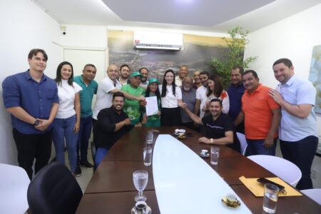 Prefeita de ST sanciona lei que concede auxílio transporte