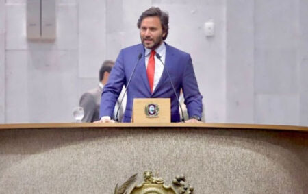 Deputado solicita instalação de Hospital do Coração no Sertão de PE