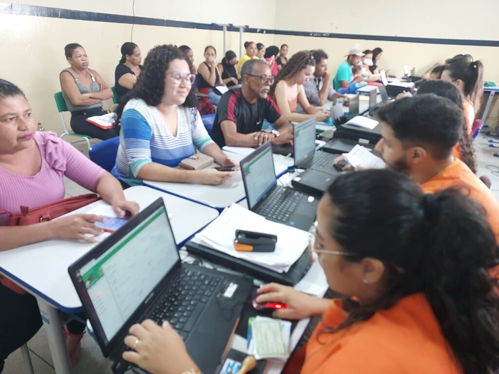 PE: Trabalhadores iniciam cadastro no Programa Chapéu de Palha 2023 Cadastramento de trabalhadores rurais da cana-de-açucar