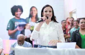Márcia Conrado assina convênio com o Sebrae para capacitação